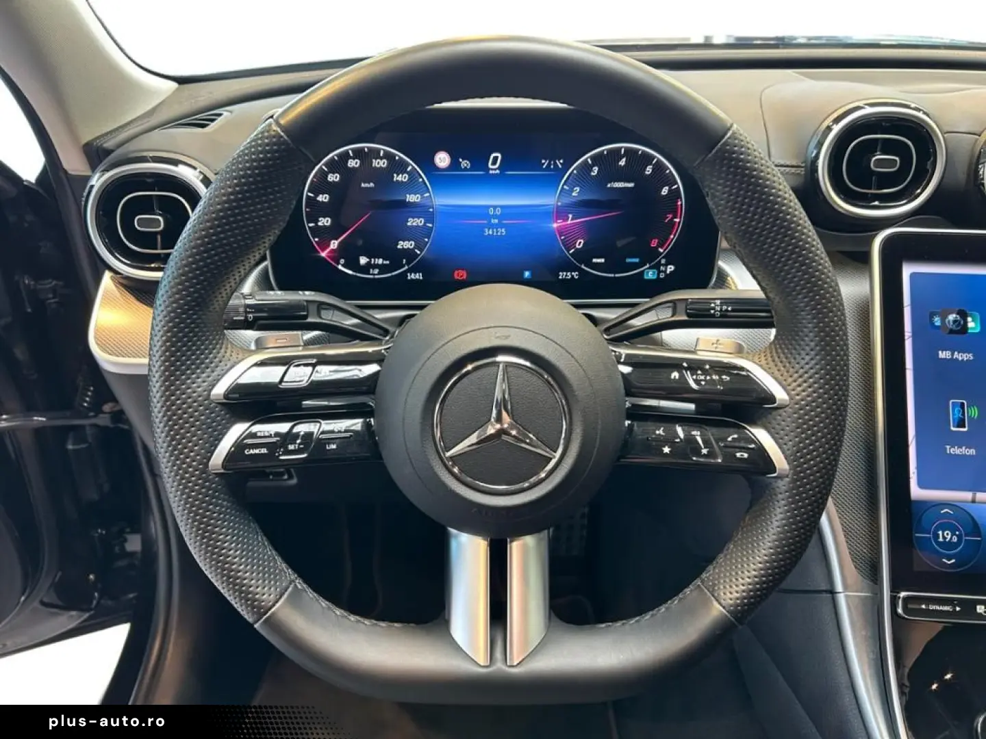 MERCEDES-BENZ C 300 4matic AMG Night Wide Cam LED AUT