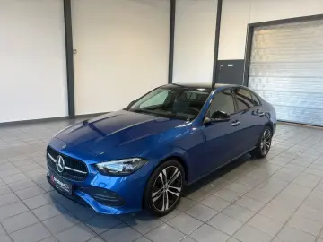 MERCEDES-BENZ C 300 d Avantgarde  4Matic ACC Pano LED