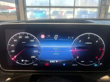 MERCEDES-BENZ C 300 d Avantgarde  4Matic ACC Pano LED