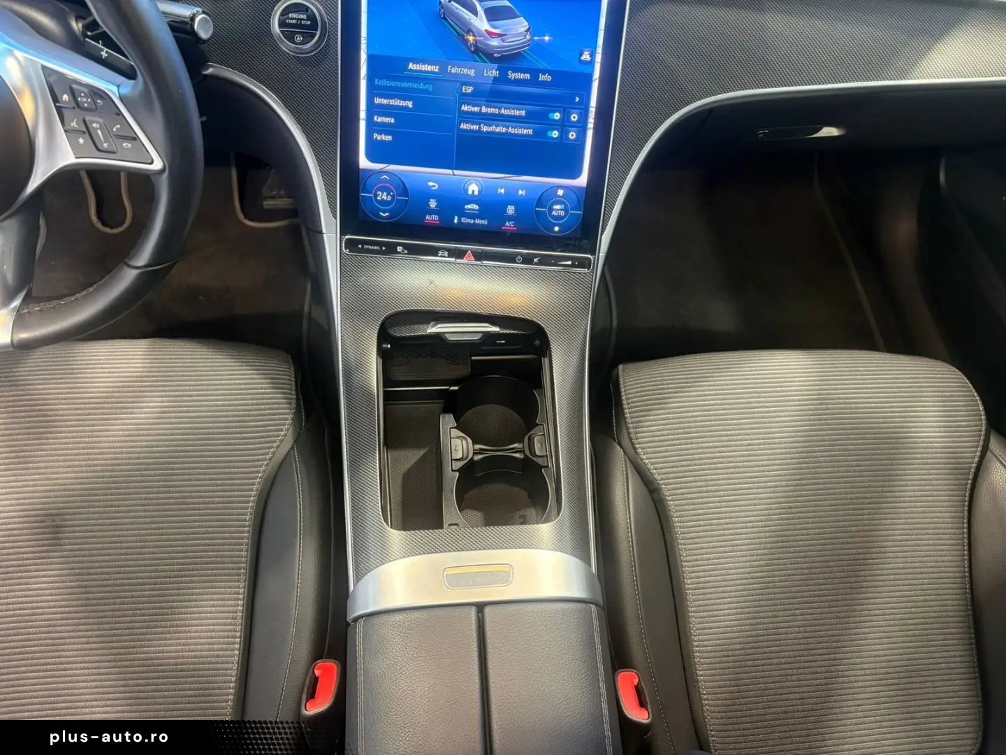 MERCEDES-BENZ C 300 d Avantgarde  4Matic ACC Pano LED