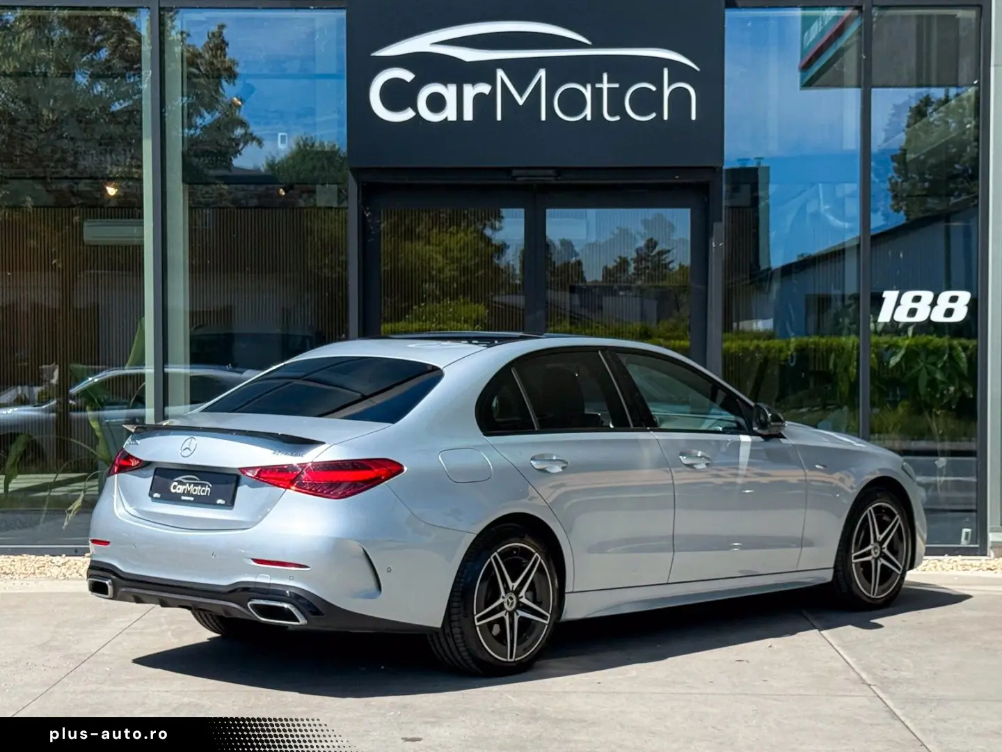 MERCEDES-BENZ C 300 C Limousine C 300 e 4Matic