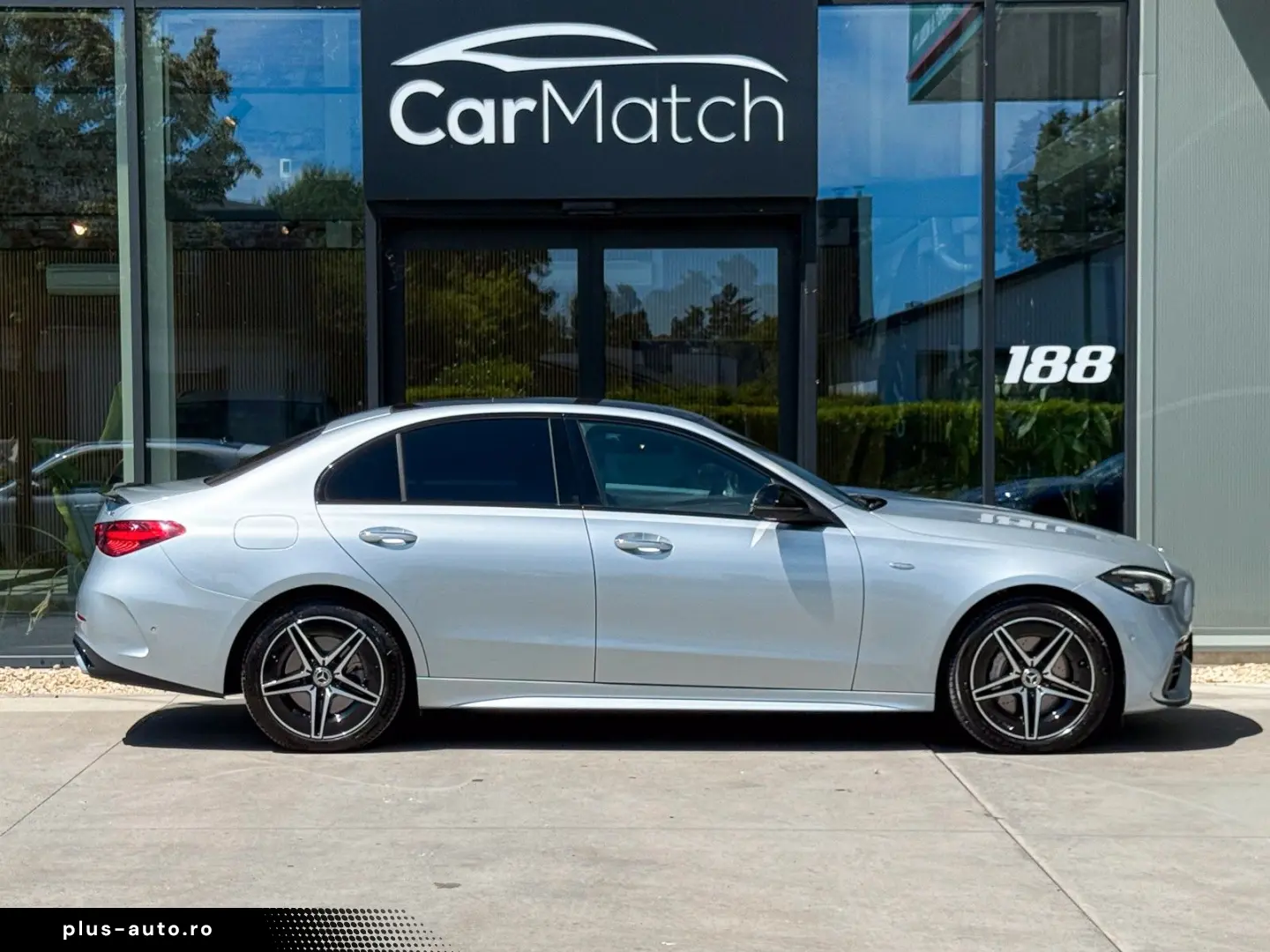 MERCEDES-BENZ C 300 C Limousine C 300 e 4Matic
