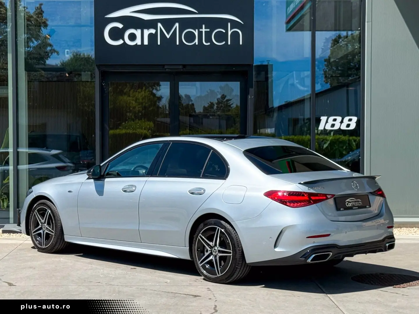 MERCEDES-BENZ C 300 C Limousine C 300 e 4Matic