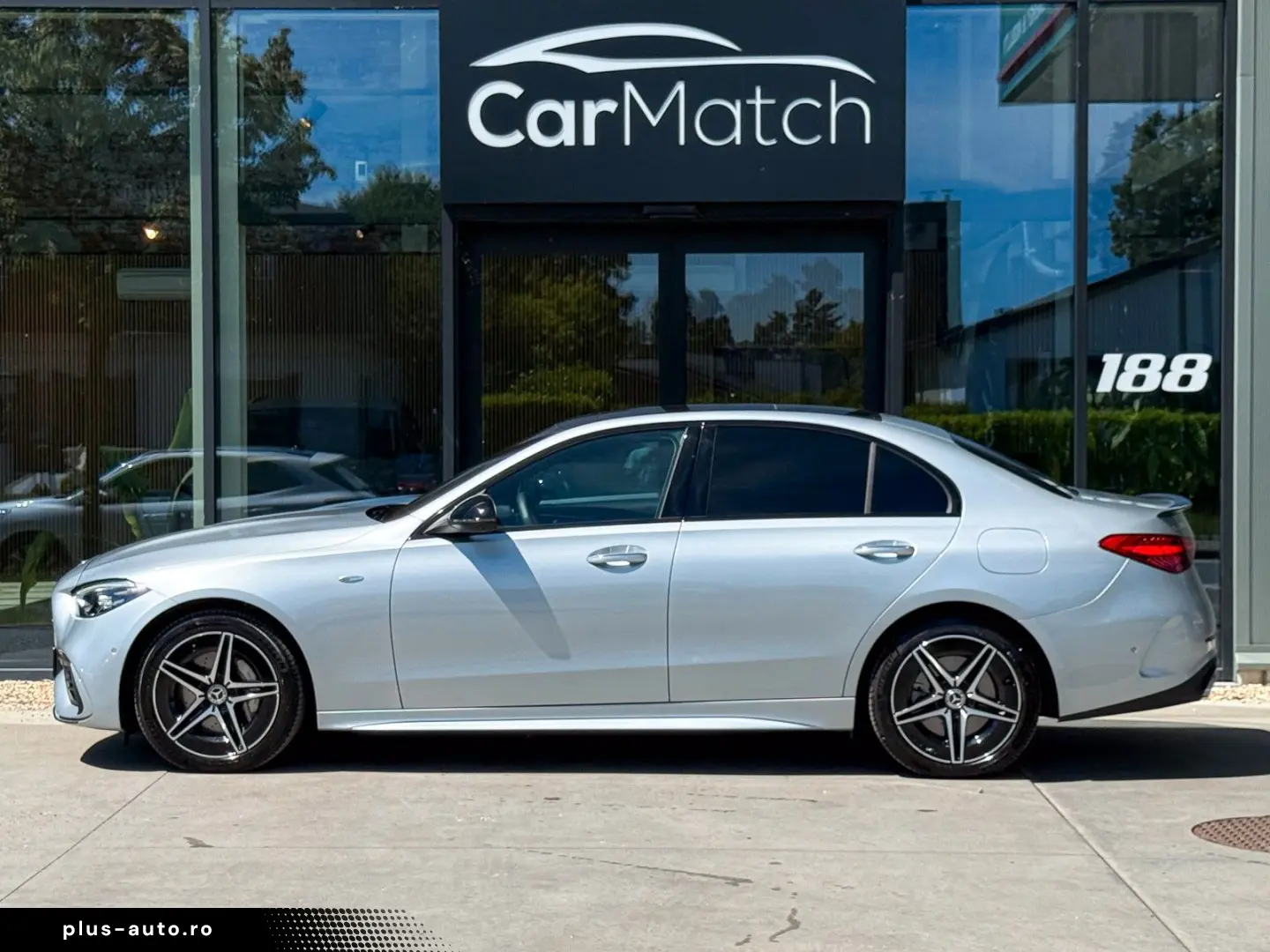 MERCEDES-BENZ C 300 C Limousine C 300 e 4Matic