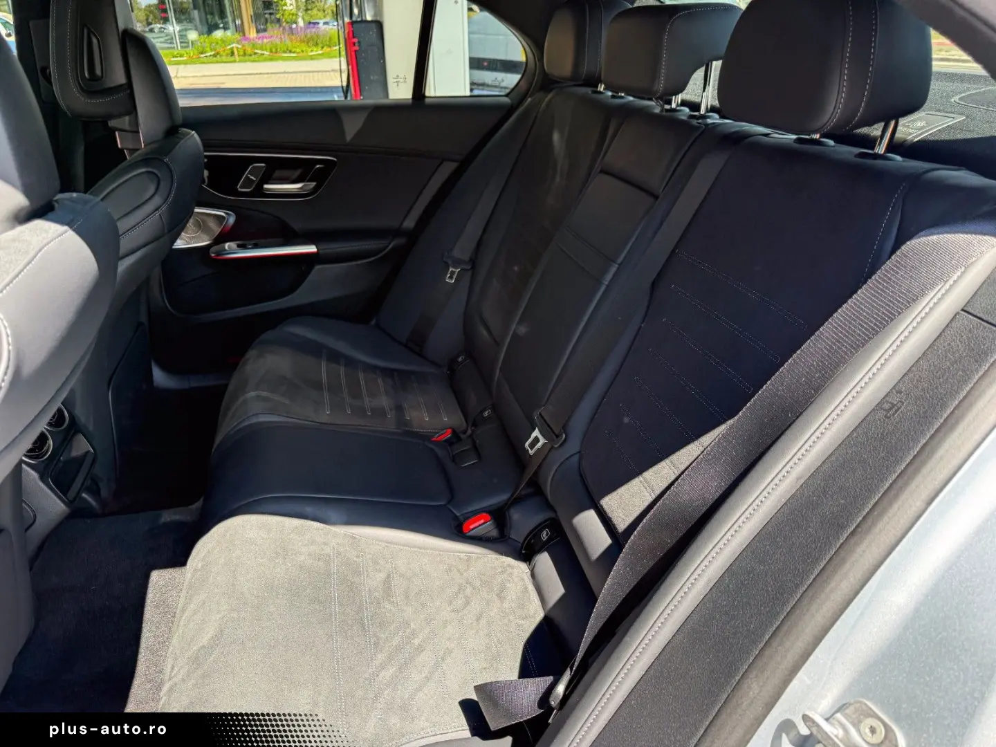 MERCEDES-BENZ C 300 C Limousine C 300 e 4Matic
