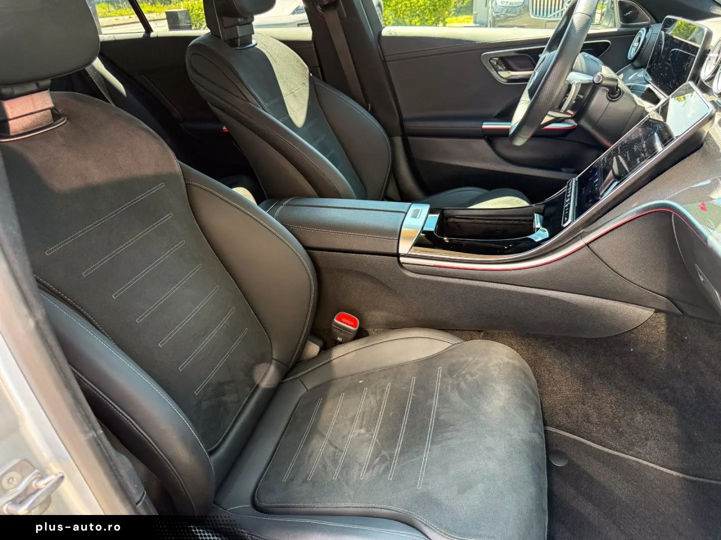 MERCEDES-BENZ C 300 C Limousine C 300 e 4Matic