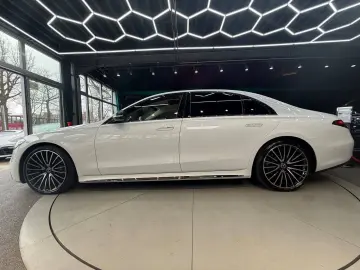 MERCEDES-BENZ S 450 d 4M PREM CHAUFFEUR-PAKET TV HUP…
