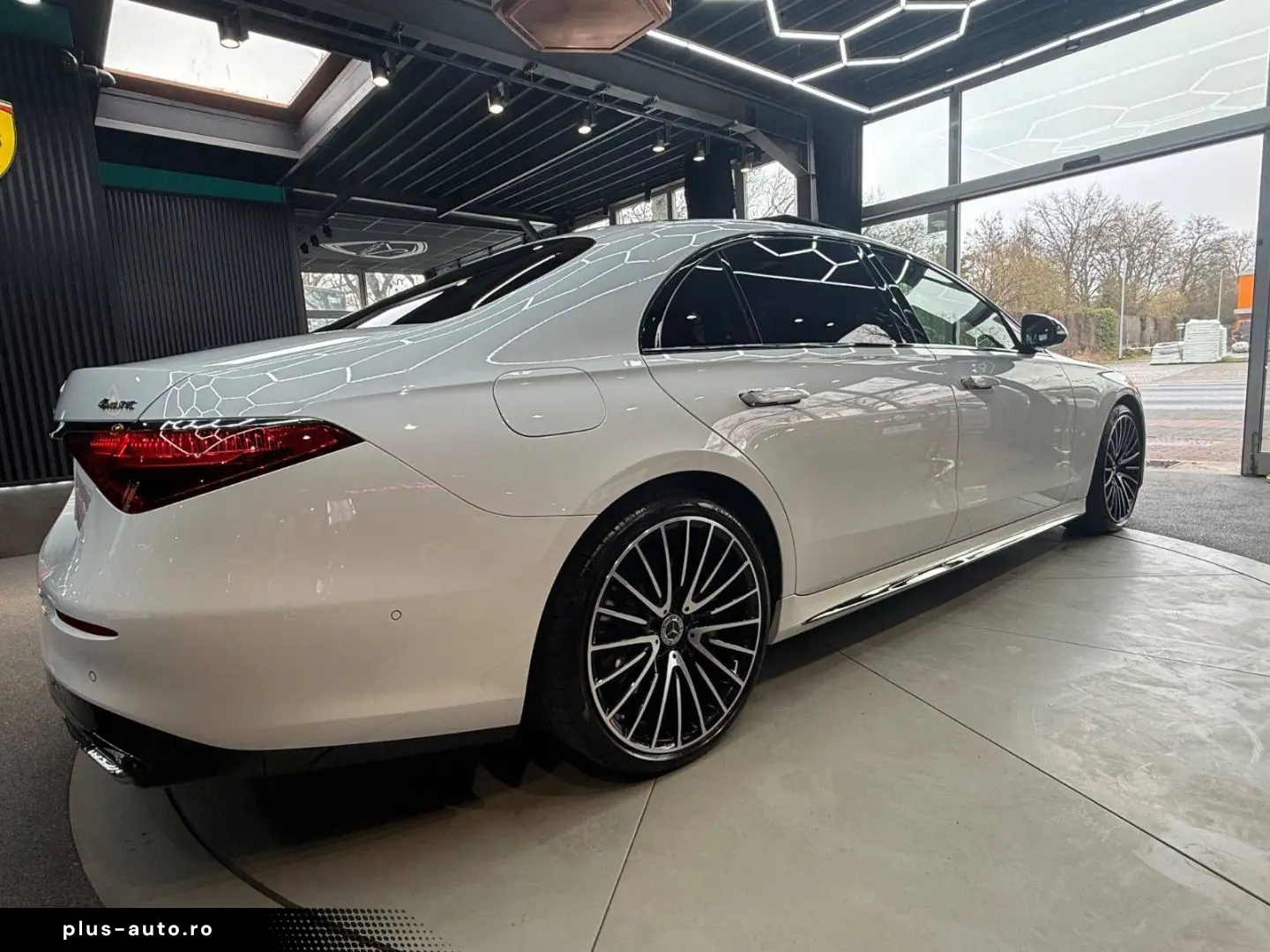 MERCEDES-BENZ S 450 d 4M PREM CHAUFFEUR-PAKET TV HUP&hellip;