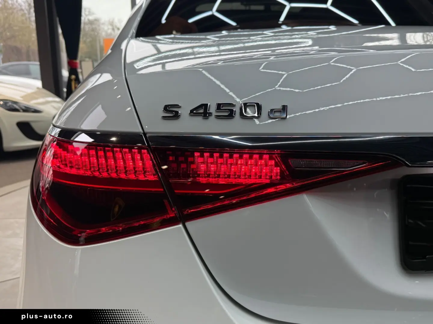 MERCEDES-BENZ S 450 d 4M PREM CHAUFFEUR-PAKET TV HUP&hellip;