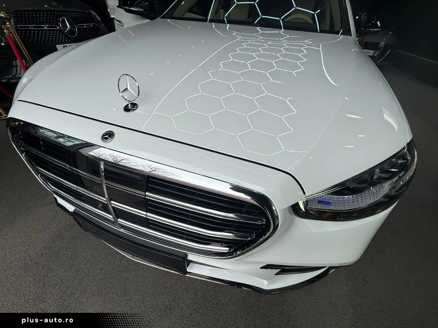 MERCEDES-BENZ S 450 d 4M PREM CHAUFFEUR-PAKET TV HUP&hellip;
