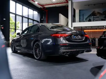 MERCEDES-BENZ S 63 AMG 4-MATIC E Performance - Long …