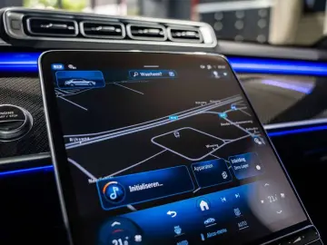 MERCEDES-BENZ S 63 AMG 4-MATIC E Performance - Long …
