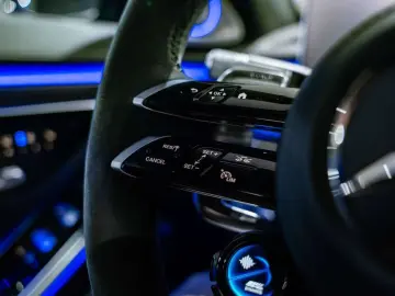 MERCEDES-BENZ S 63 AMG 4-MATIC E Performance - Long …
