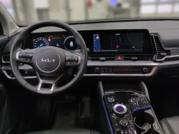 KIA Sportage 4WD 1.6T Plug-in Hybrid Navi Klima Kame