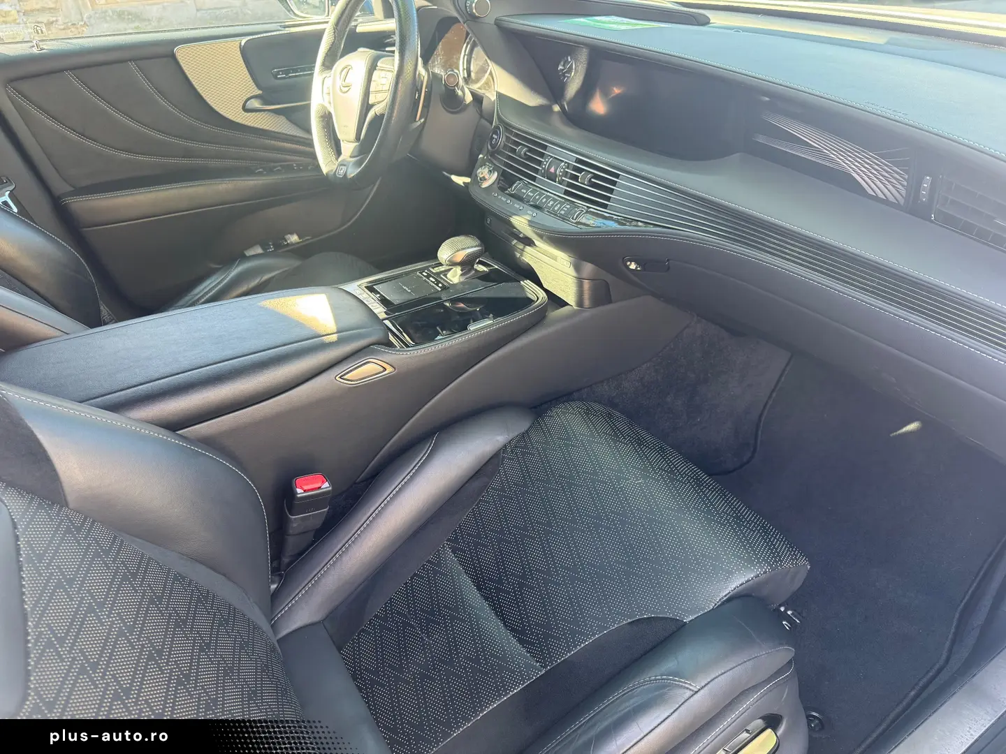 Lexus LS 500