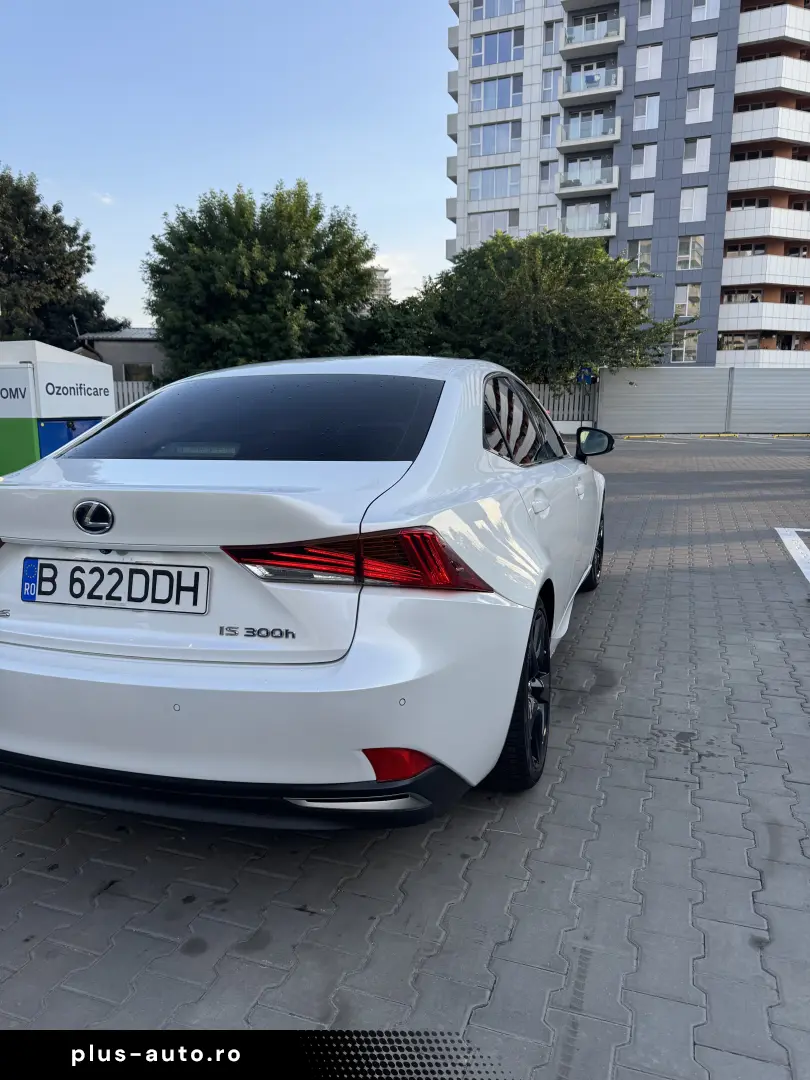 Lexus IS 300