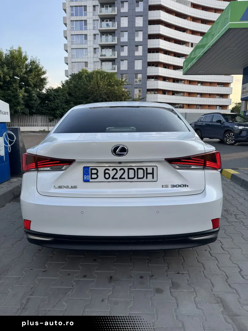 Lexus IS 300