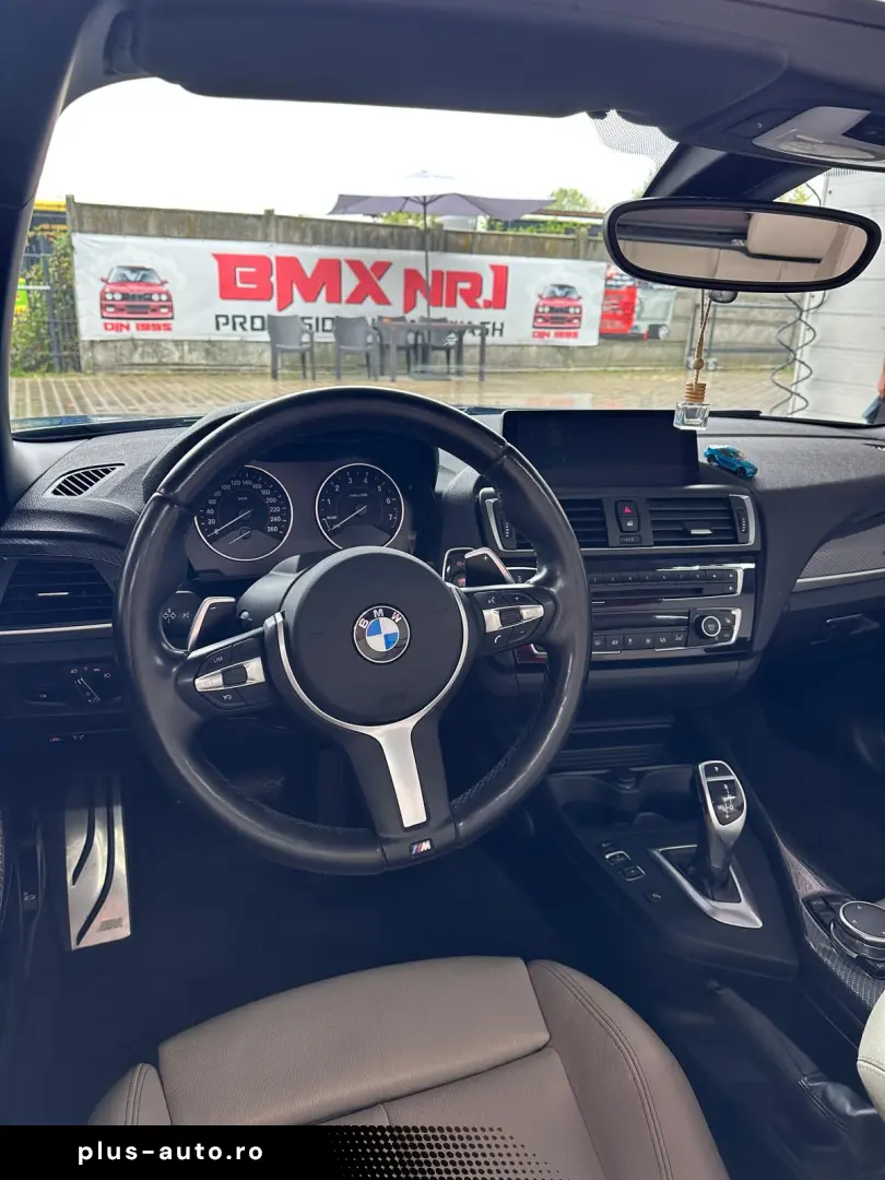 BMW M235