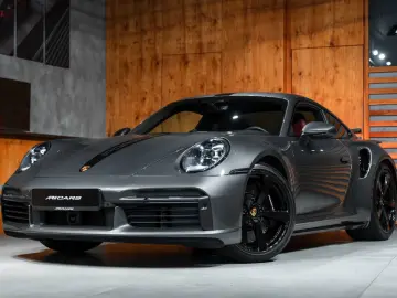 PORSCHE 911 Turbo