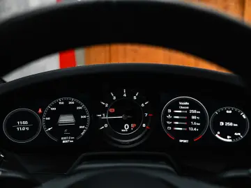 PORSCHE 911 Turbo