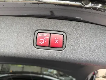 MERCEDES-BENZ GLC 200 4M AMG