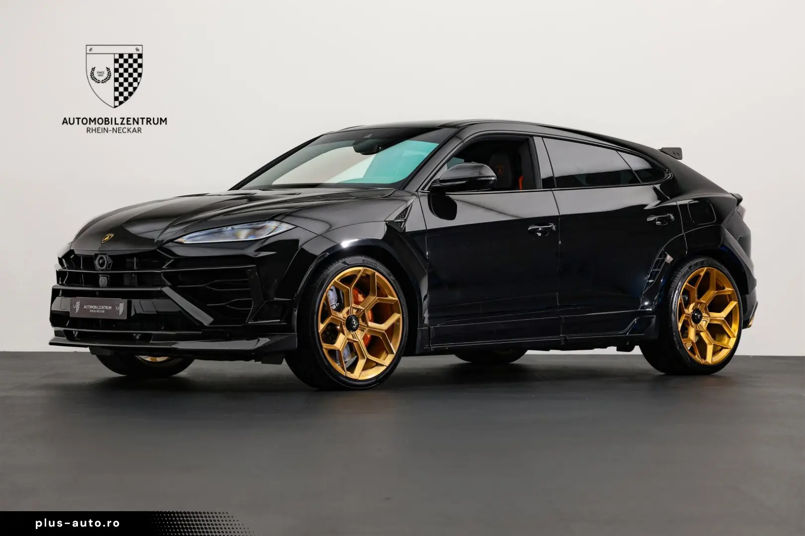 LAMBORGHINI Urus SE NOVITEC - LIVRARE RAPIDA!