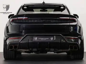 LAMBORGHINI Urus SE NOVITEC - LIVRARE RAPIDA!