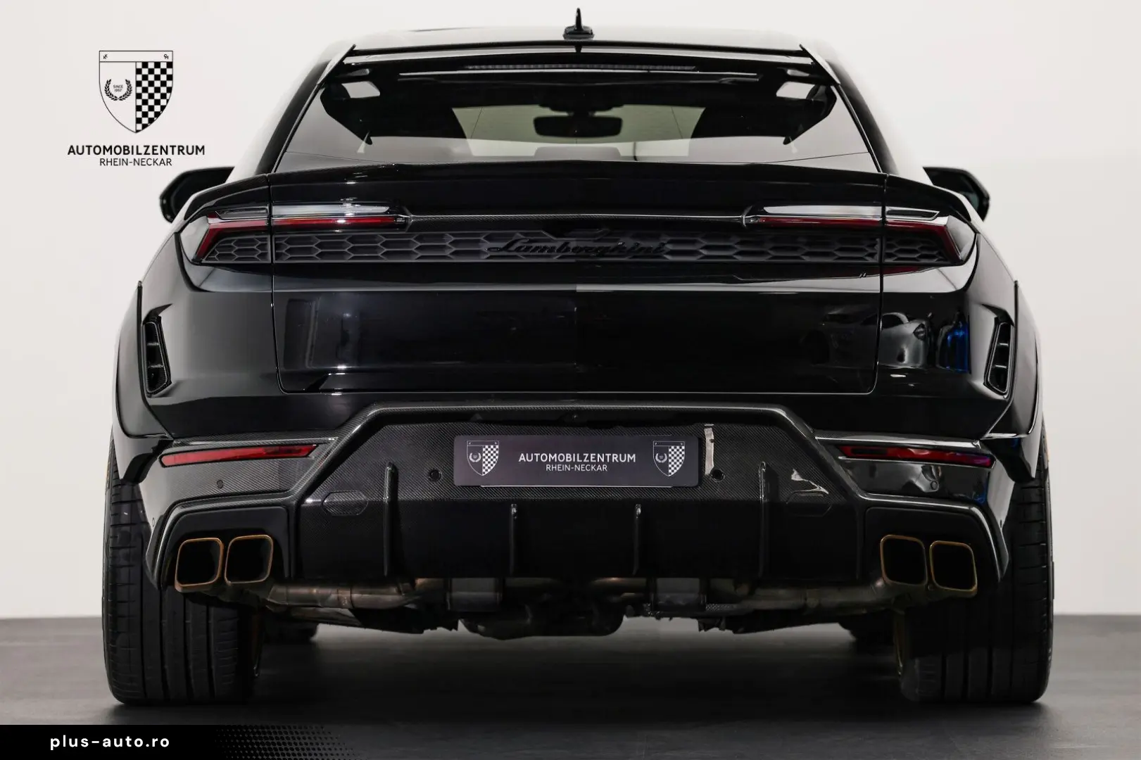 LAMBORGHINI Urus SE NOVITEC - LIVRARE RAPIDA!