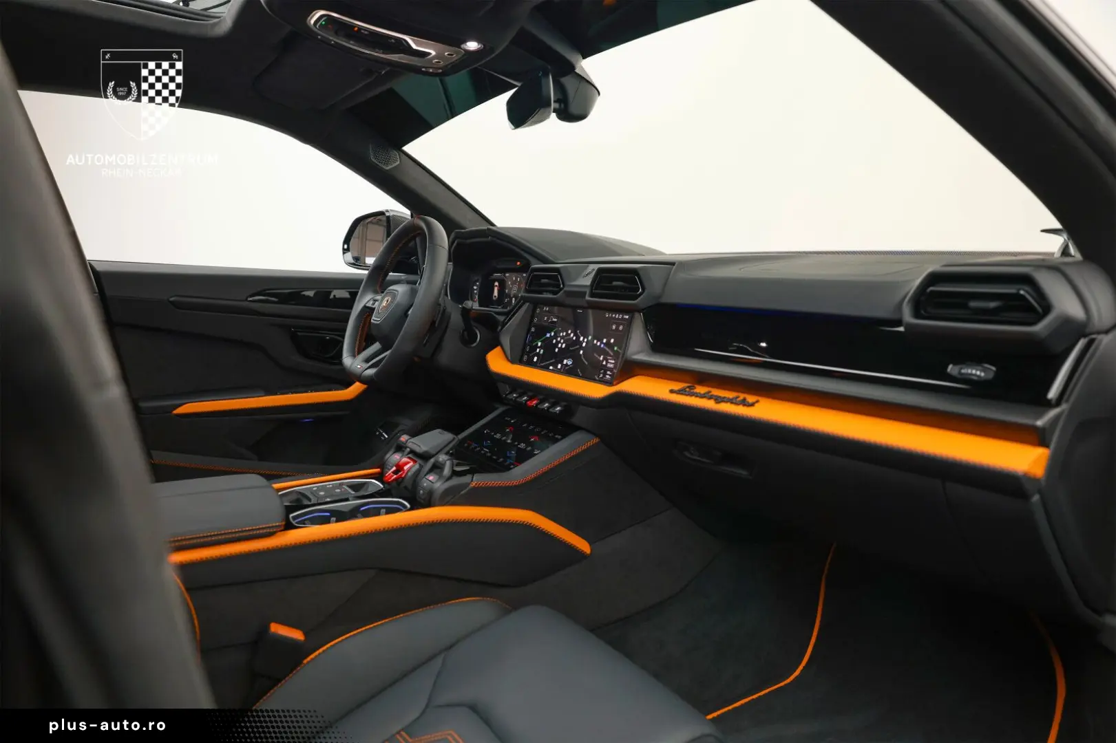 LAMBORGHINI Urus SE NOVITEC - LIVRARE RAPIDA!