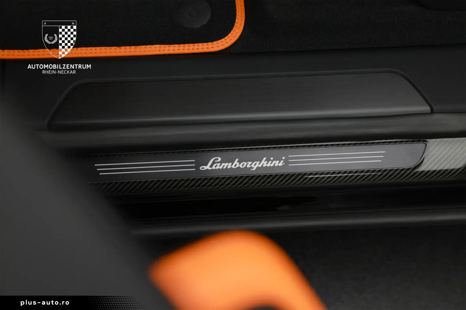 LAMBORGHINI Urus SE NOVITEC - LIVRARE RAPIDA!