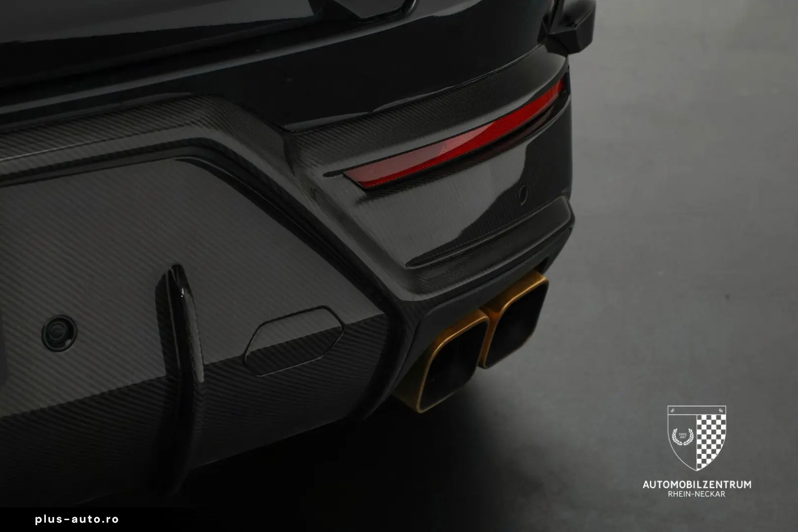 LAMBORGHINI Urus SE NOVITEC - LIVRARE RAPIDA!