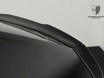 LAMBORGHINI Urus SE NOVITEC - LIVRARE RAPIDA!