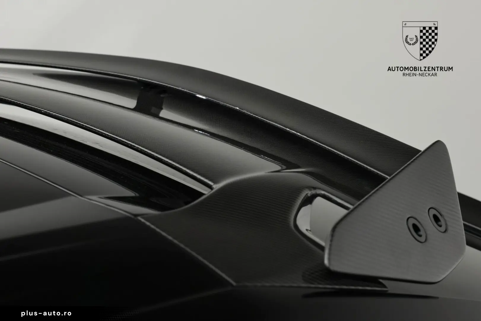 LAMBORGHINI Urus SE NOVITEC - LIVRARE RAPIDA!