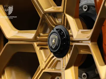 LAMBORGHINI Urus SE NOVITEC - LIVRARE RAPIDA!