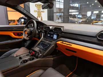 LAMBORGHINI Urus S Stoelmassage Hermes - LIVRARE RAPIDA!