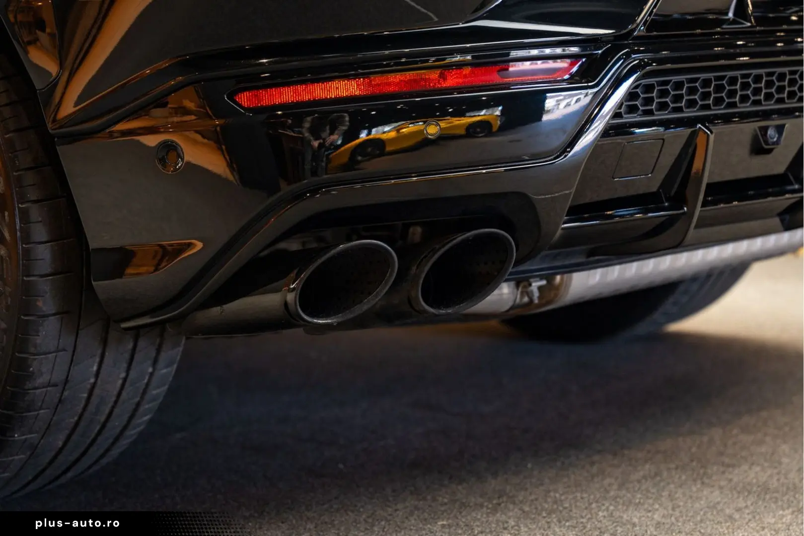 LAMBORGHINI Urus S Stoelmassage Hermes - LIVRARE RAPIDA!
