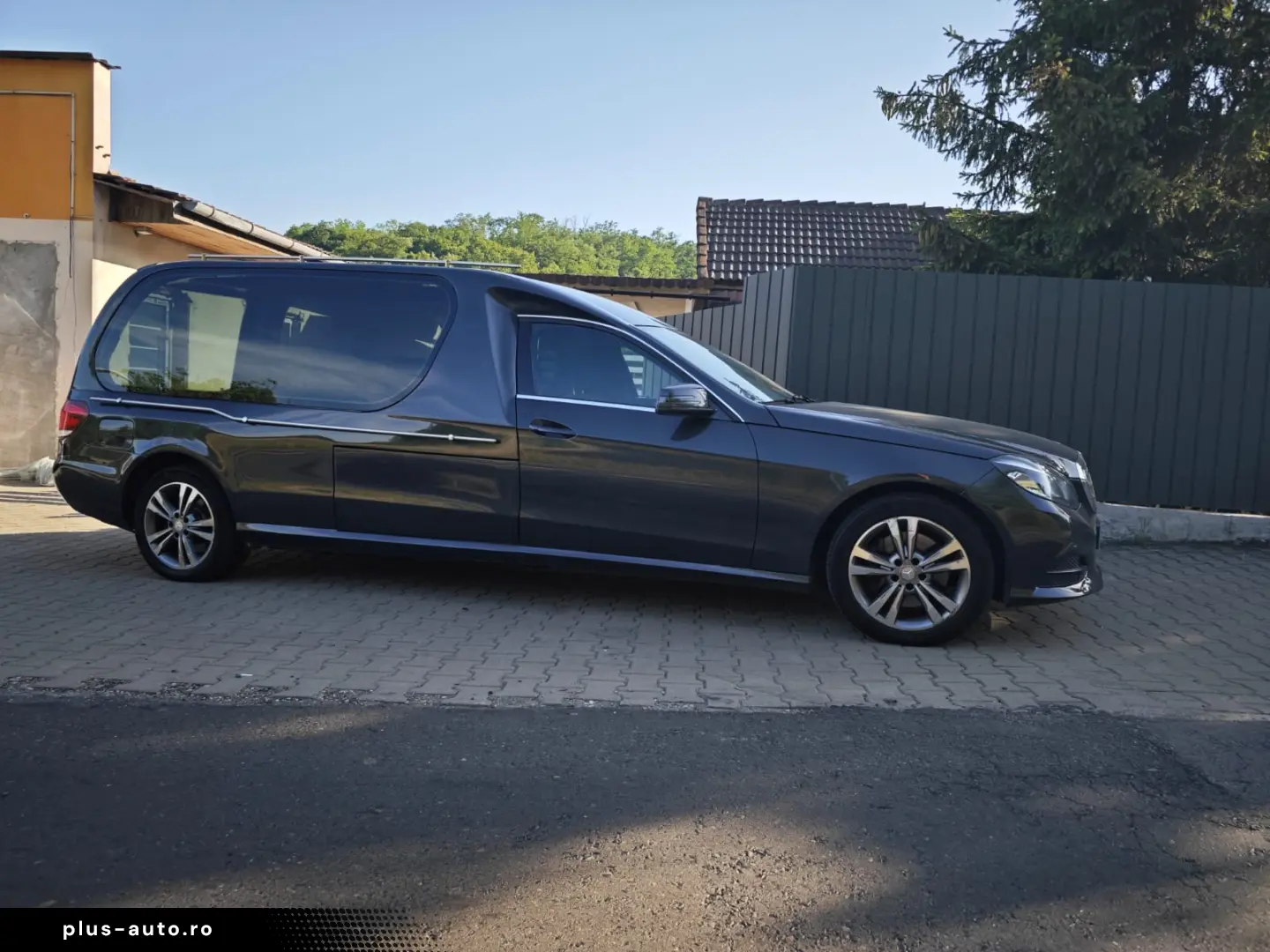 Mercedes-Benz E 250