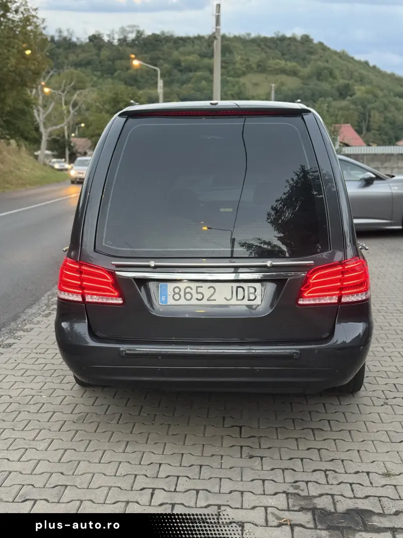 Mercedes-Benz E 250
