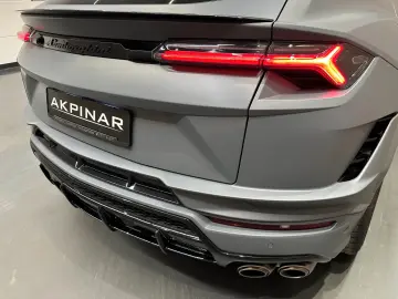 LAMBORGHINI Urus S - LIVRARE RAPIDA!