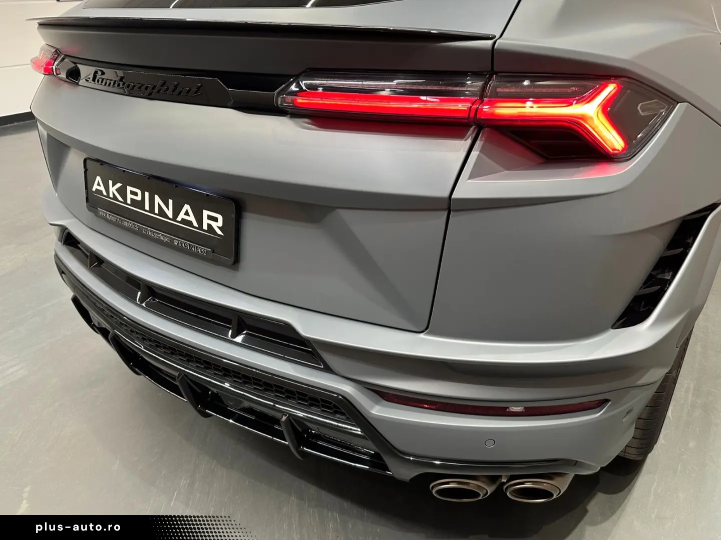LAMBORGHINI Urus S - LIVRARE RAPIDA!