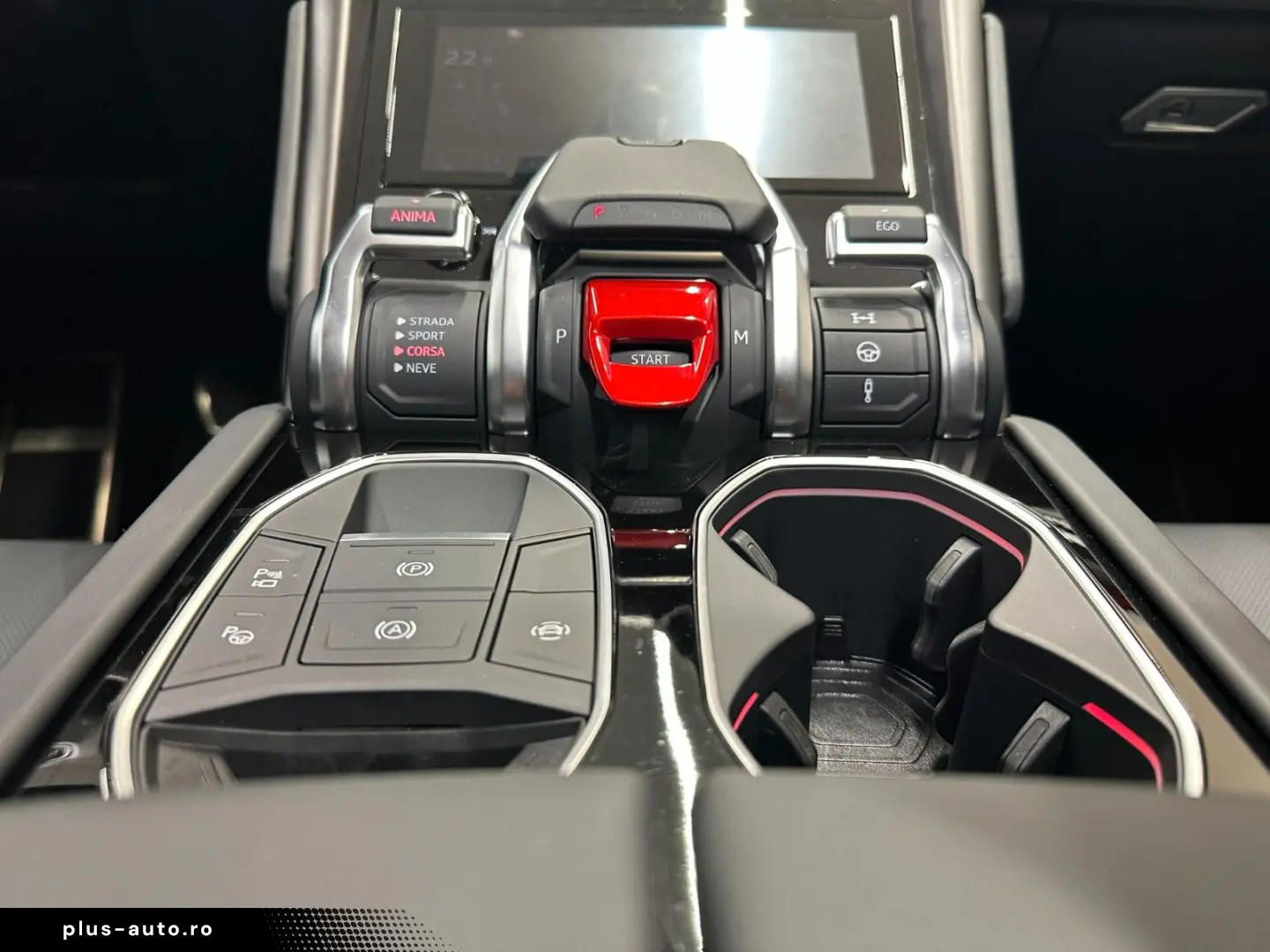 LAMBORGHINI Urus S - LIVRARE RAPIDA!