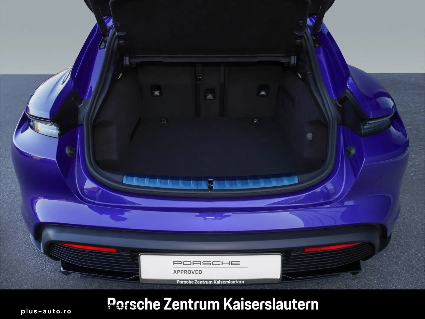 PORSCHE Taycan GTS Sport Turismo - LIVRARE RAPIDA!