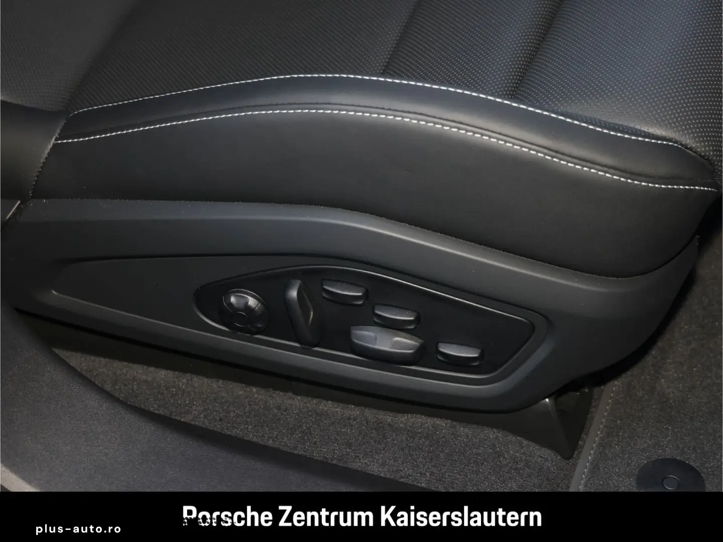 PORSCHE Taycan GTS Sport Turismo - LIVRARE RAPIDA!