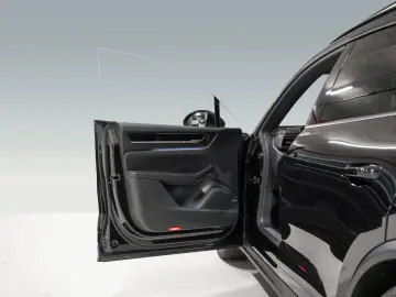 PORSCHE Macan 4 Electric PASM - LIVRARE RAPIDA!
