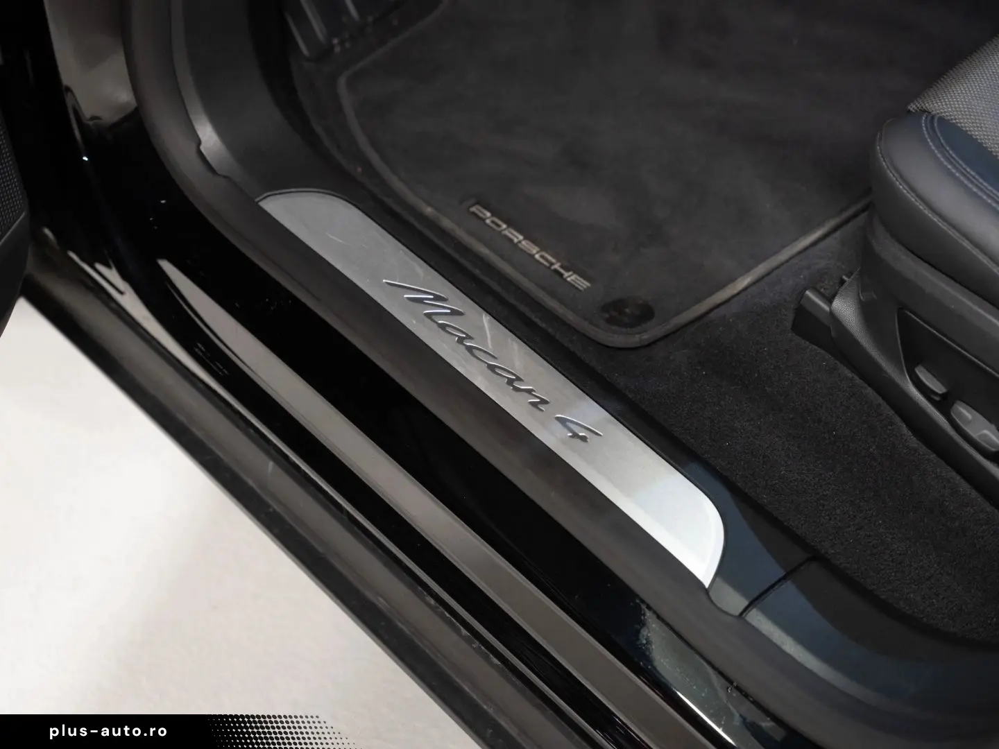 PORSCHE Macan 4 Electric PASM - LIVRARE RAPIDA!