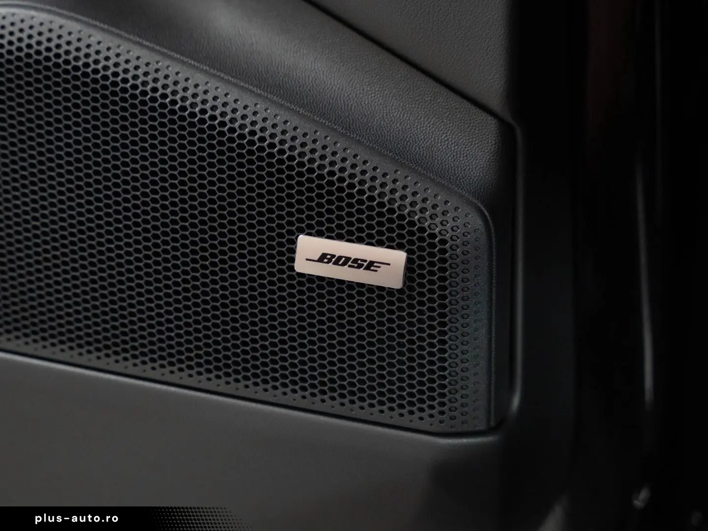 PORSCHE Macan 4 Electric PASM - LIVRARE RAPIDA!