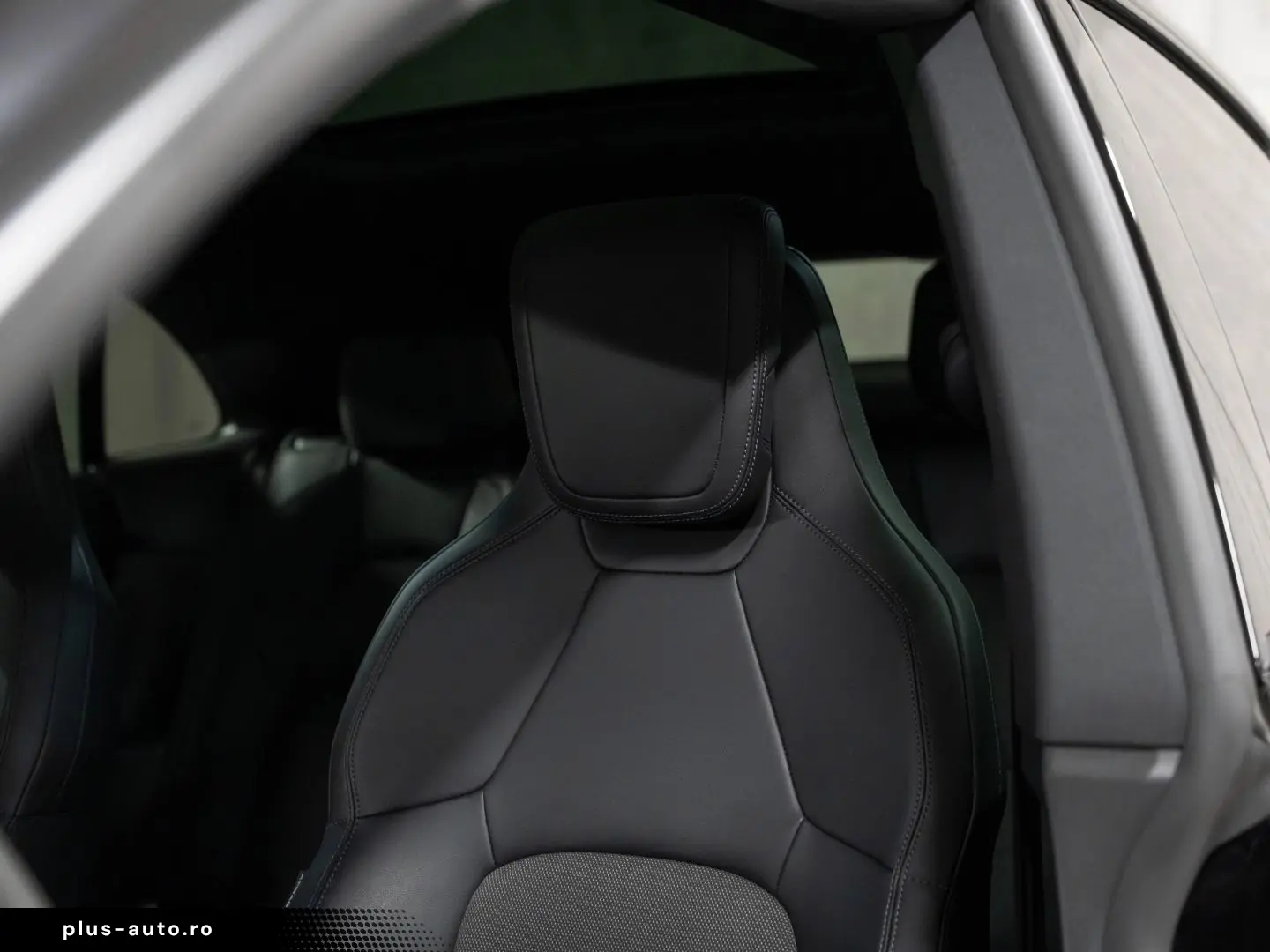 PORSCHE Macan 4 Electric PASM - LIVRARE RAPIDA!