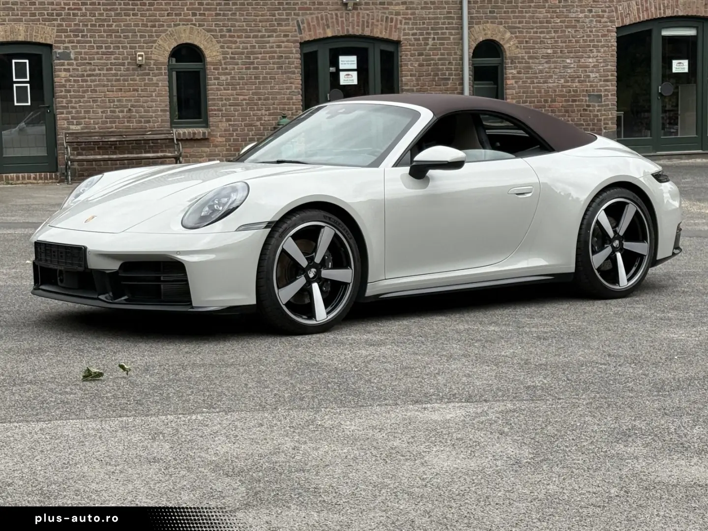 PORSCHE 992 911 Carrera Cabriolet - LIVRARE RAPIDA!