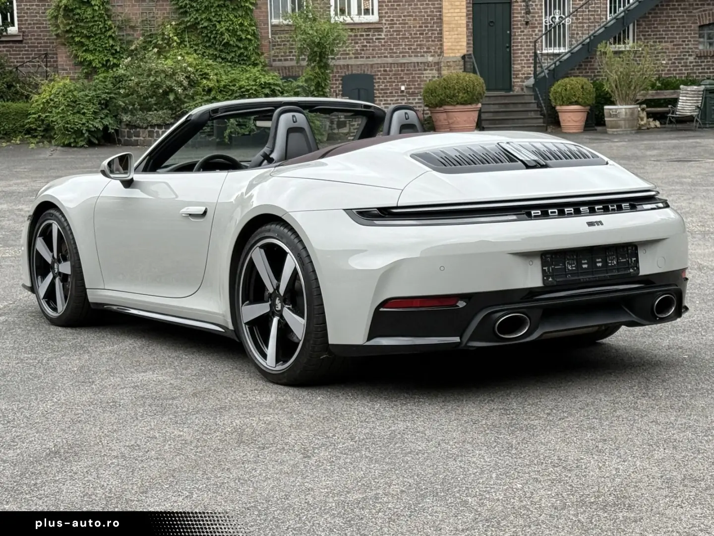 PORSCHE 992 911 Carrera Cabriolet - LIVRARE RAPIDA!