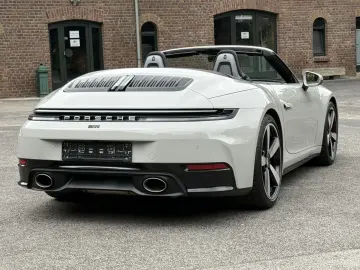 PORSCHE 992 911 Carrera Cabriolet - LIVRARE RAPIDA!